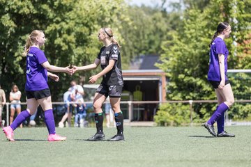Bild 331 - wBJ SV Henstedt Ulzburg - TuS Rotenhof : Ergebnis: 12:0